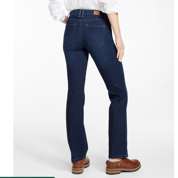L.L Bean BeanFlex Mid-Rise Bootcut Jeans - Picture 2 of 3